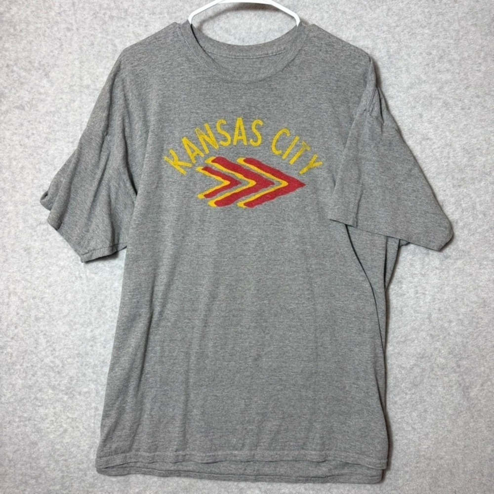 Hometown Anthem Kansas City T-Shirt Mens 2XL Gray Red Gold Arrows KC